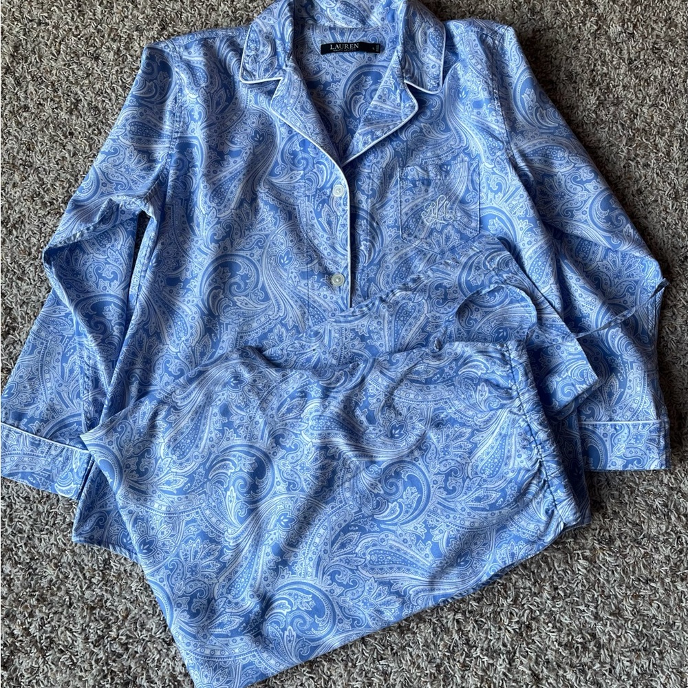 Lauren Ralph Lauren Blue and White Paisley Pajama Set
